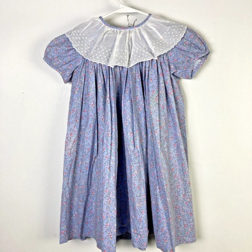 Vintage Pique New Orleans Girls 6 dress 
vintage blue calico floral